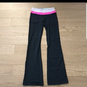 Lululemon groove pants Reversible